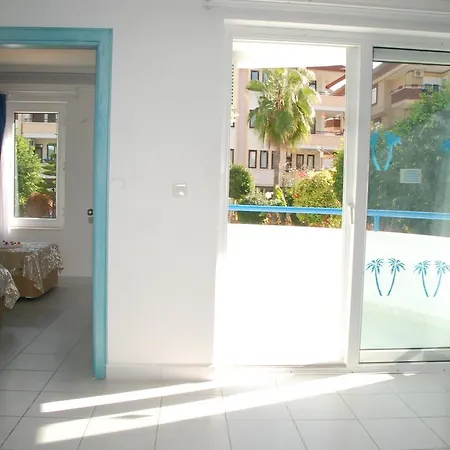 Risus Hotel