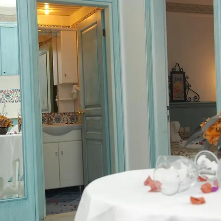 Risus Hotel 2*